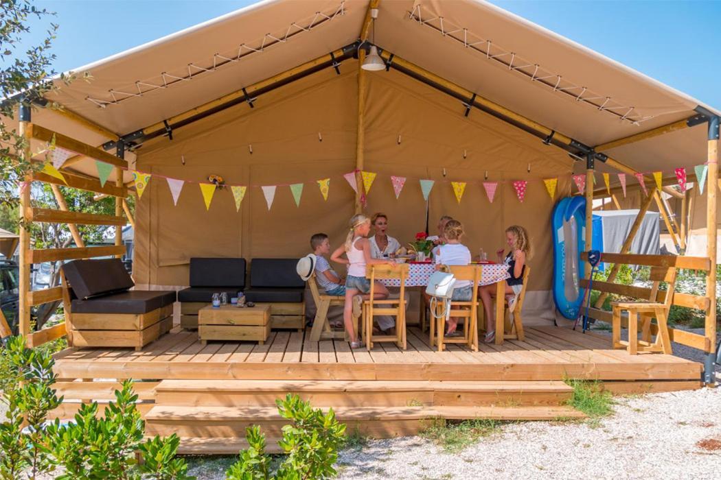 Vacanceselect Premium Lodge Polari Rovinj Eksteriør billede